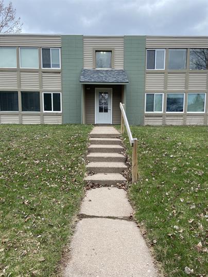 1016 West Bluff Street - 8