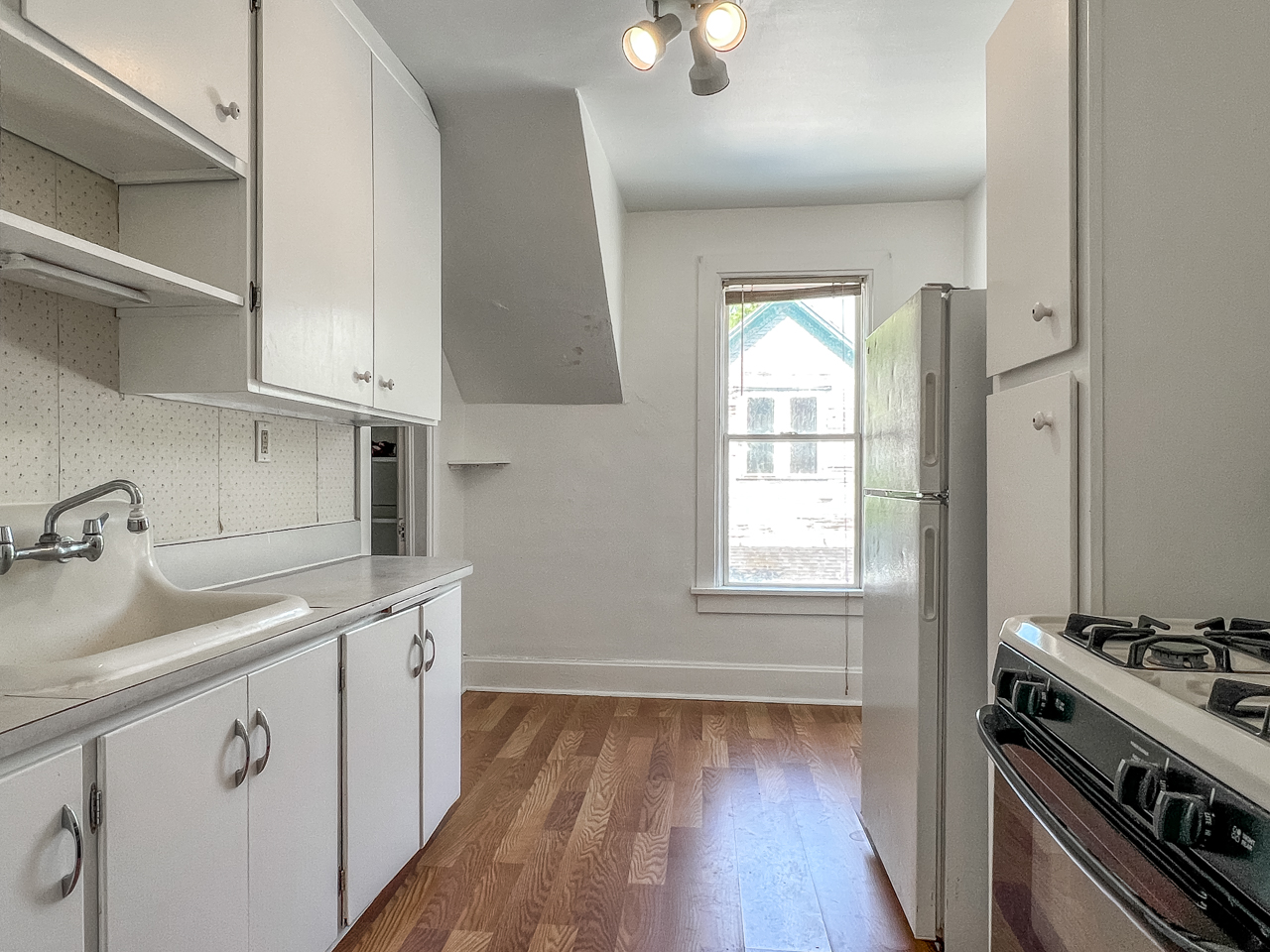 1617 2nd Avenue South - 2
