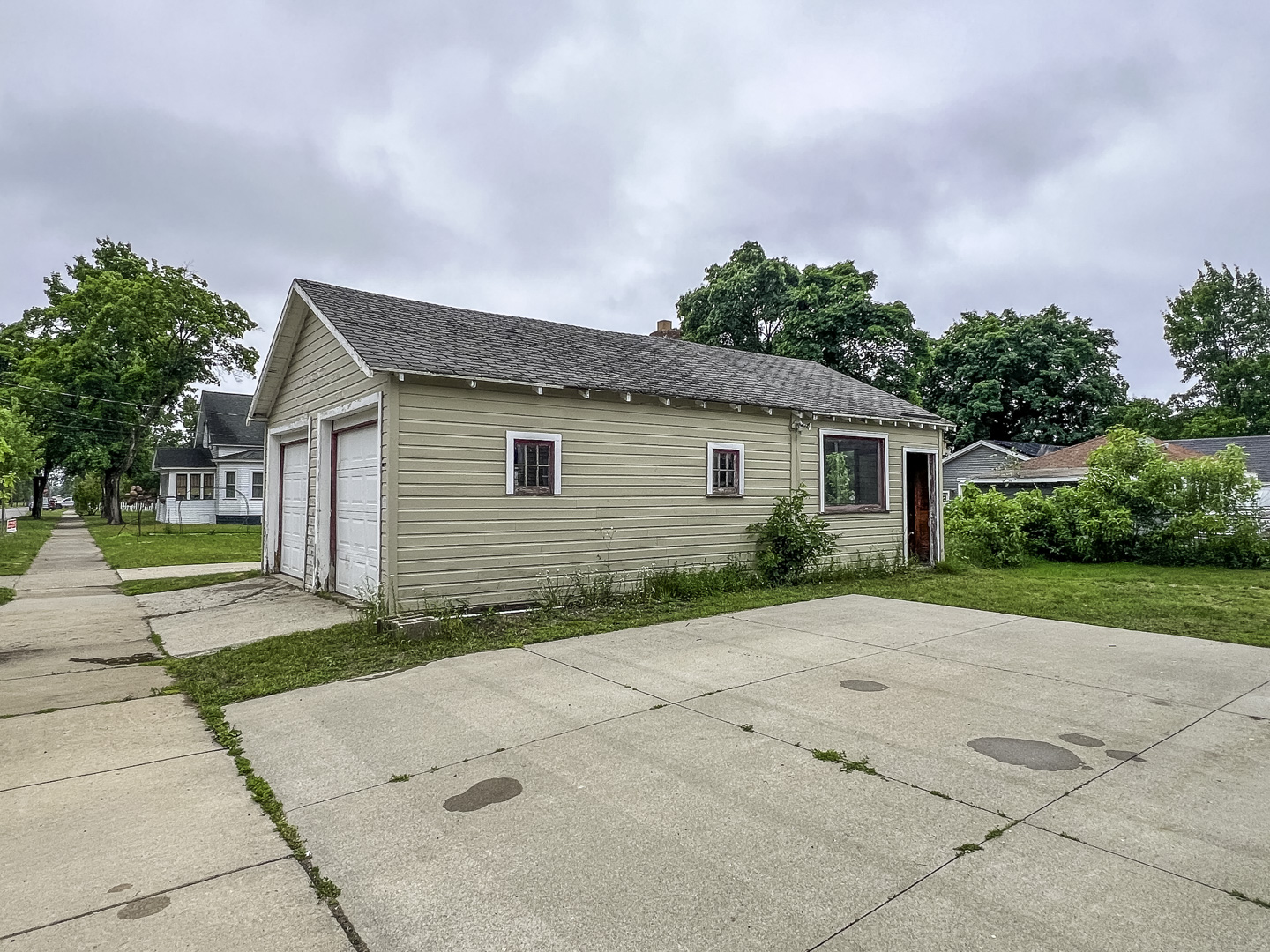 Property thumbnail image